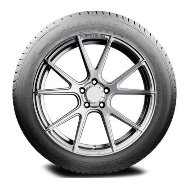 LLANTA 225/45R19 MAXTREK MAXIMUS M1 96W